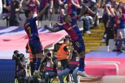 德罗巴与50激战西班牙队分钟，夺冠胜负难料！，Ning焦点对战观众掌声雷动的简单介绍